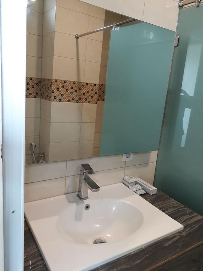 Hotel Matahari Γιογκιακάρτα Εξωτερικό φωτογραφία