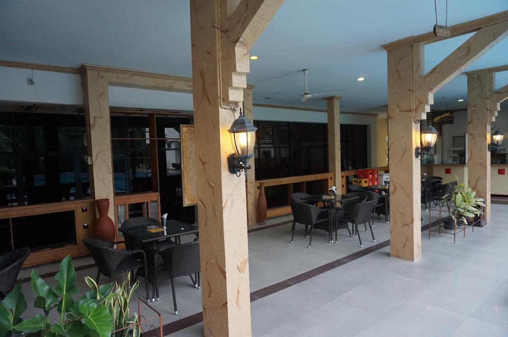 Hotel Matahari Γιογκιακάρτα Εξωτερικό φωτογραφία